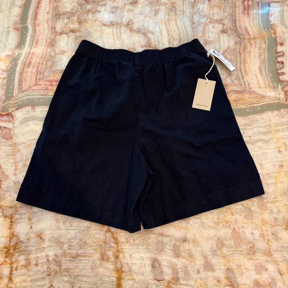 NWT Wilfred Free Nova Shorts Womens Black Elastic Waist Size M - Picture 2 of 7